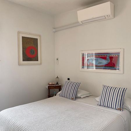 Camera Vista Mare Francesca Hotel เวอนาซซา ภายนอก รูปภาพ
